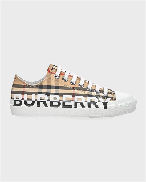 Burberry Larkhall Low